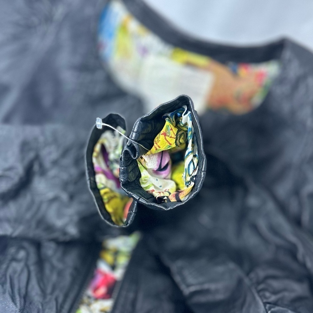 🅽🅴🆆 Rachel Roy 100% leather jacket, 100% silk lined jacket, graffiti print XS - Picture 13 of 17